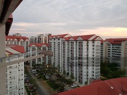 Blk 301 Jurong East Street 32 (Jurong East), HDB 3 Rooms #202184842